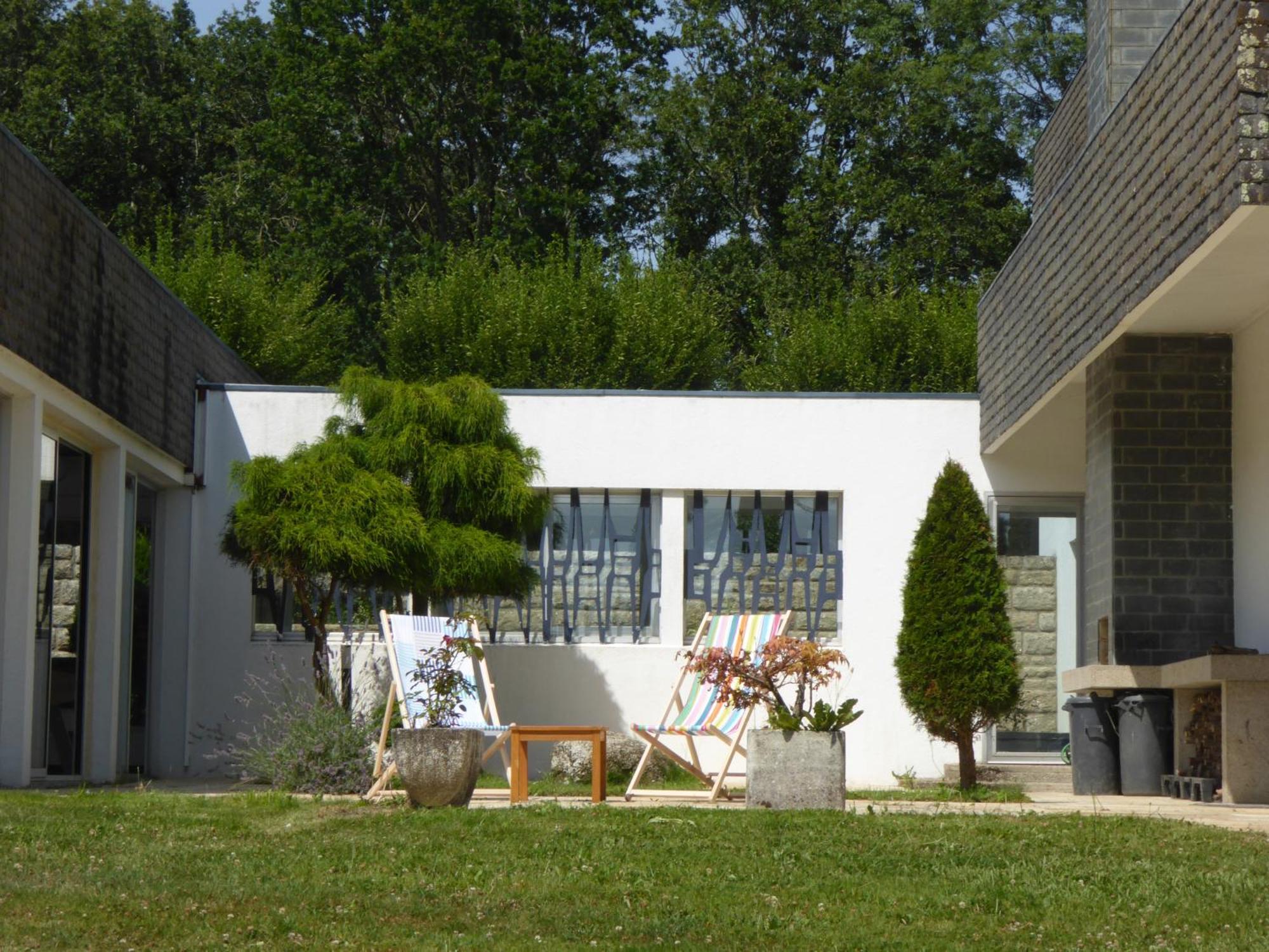 Domaine De La Chesnaie Acomodação com café da manhã Josselin Exterior foto